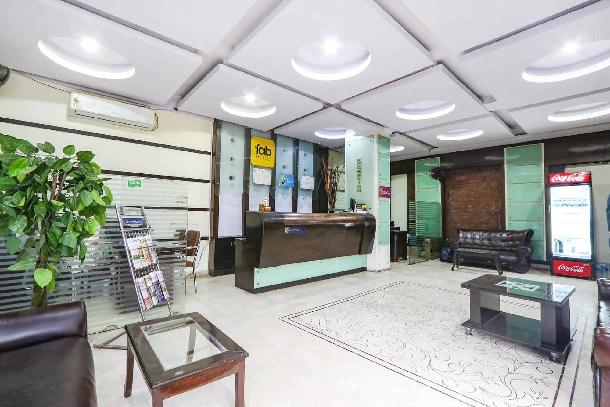 Fabhotel Royal Residency II - Nr Lakdikapul Metro Station Hyderabad Exterior photo